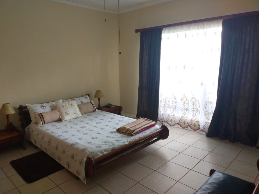 4 Bedroom Property for Sale in Kroondal North West